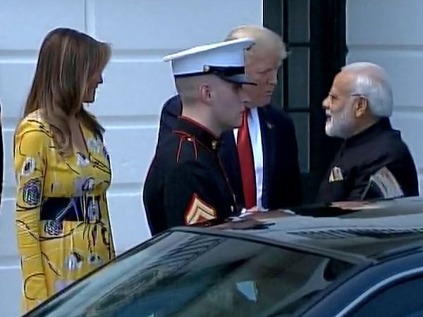 Viral Video: Was this US guard opening car’s left door for Mrs Modi?