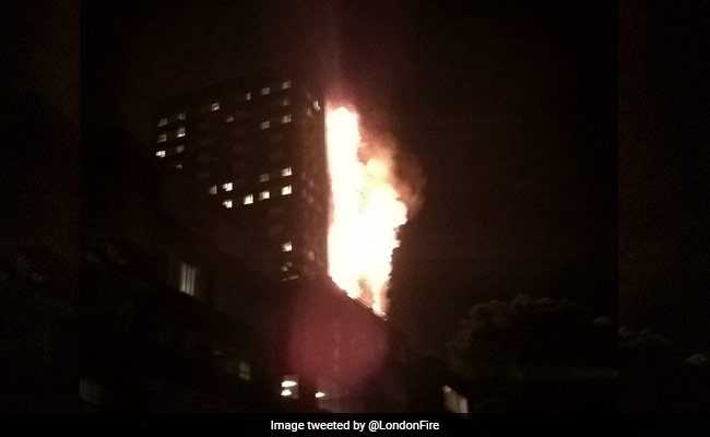 Massive fire engulfs Grenfell Tower on Wednesday morning