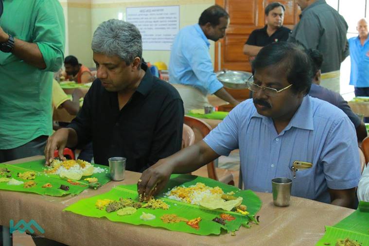Kochi Metro authorities reward workers prior to inauguration