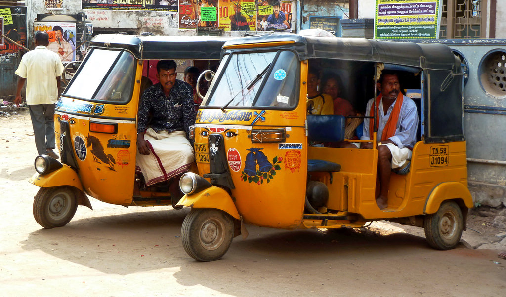 This auto-rickshaw driver is Coimbatore's new superhero! Know why