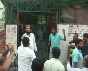 Haryana: Bajarang Dal activists harass Muslims for not saying 'Bharat mata ki jay'