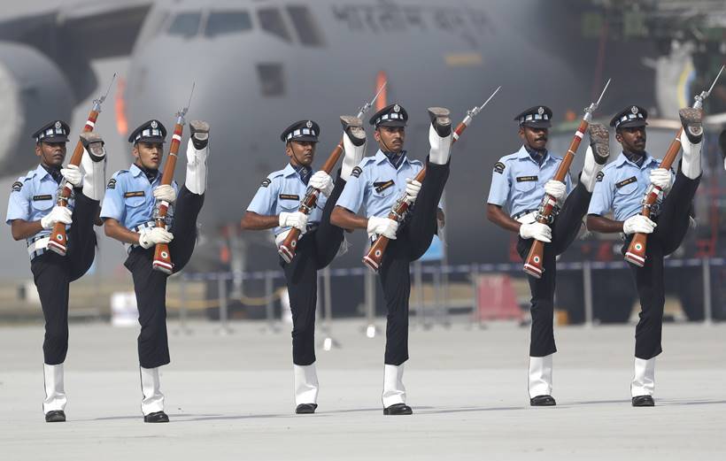 Navy officer criticizes IAF for trust deficit among forces