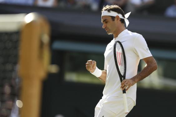 Roger Federer reclaims top spot in ATP rankings
