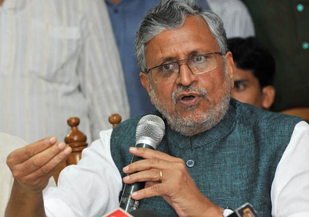 Bihar’s susashan at knees with folded hands begging to criminals