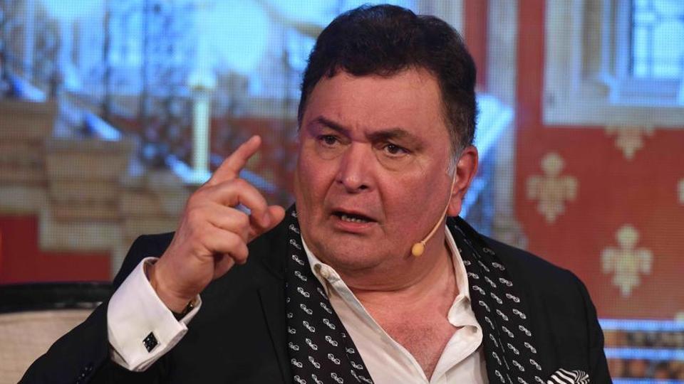 FIR filed against actor Rishi Kapoor for posting 'indecent' content on Twitter