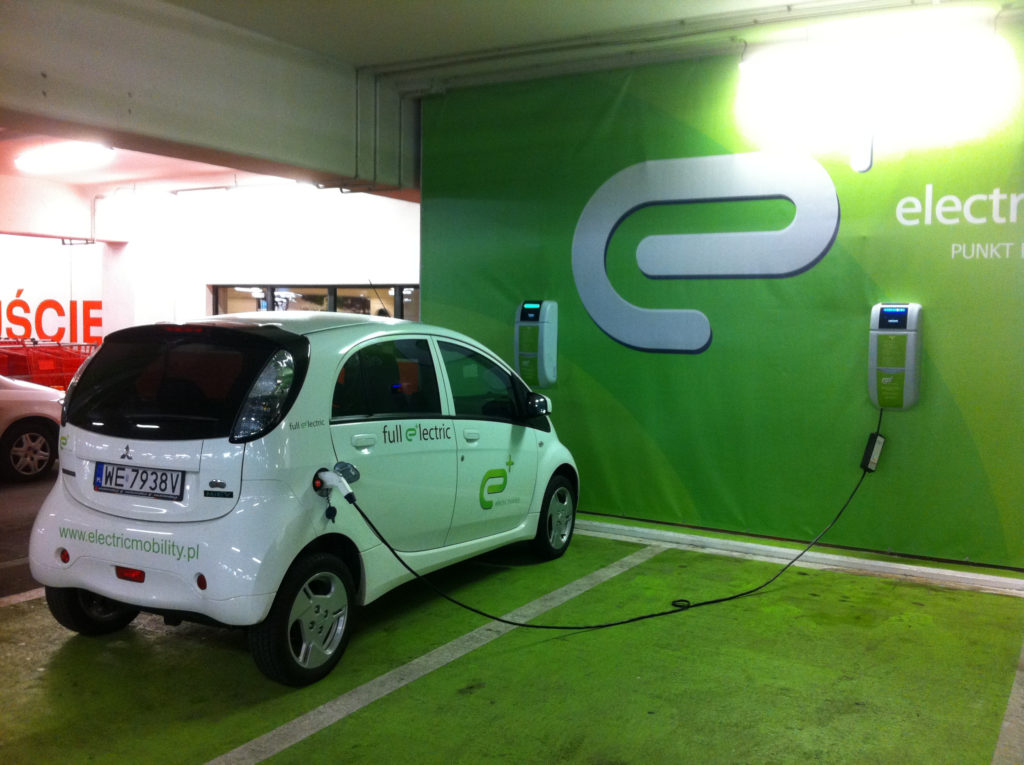 Electric cars in India: Present, Problems and Future