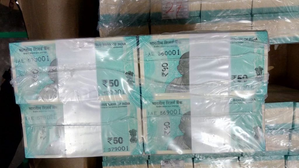 Viral image of new Rs 50 notes makes internet go crazy