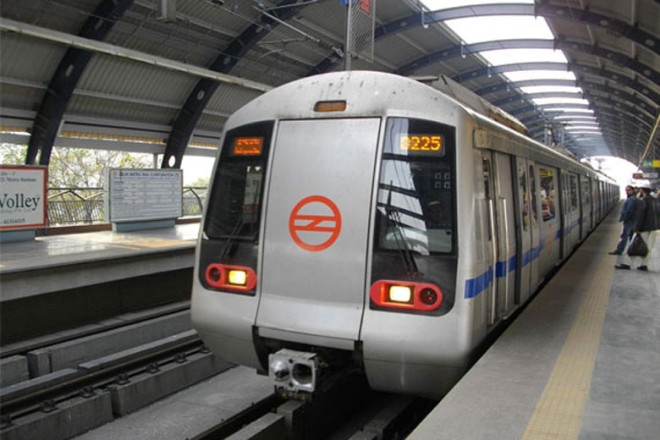 Delhi: Now avail free WiFi facility on Blue Line metro stations