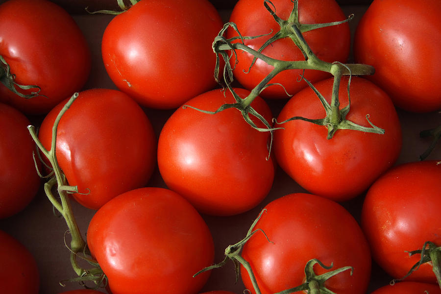 Maharashtra: In wake of price rise, man steals tomatoes worth Rs 57,000