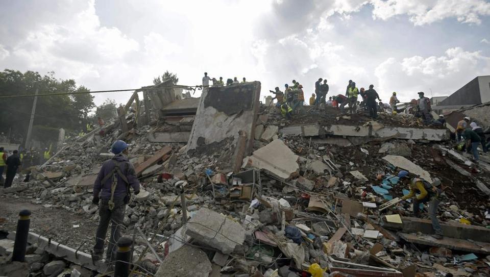 Mexico earthquake kills 138 people, causes severe damages