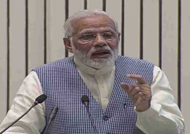 Now Modi suggests 'lunch pe charcha'