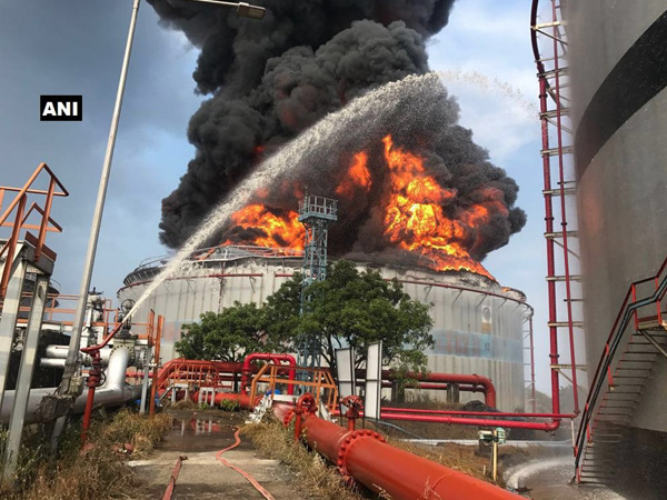 Mumbai: Major fire engulfs oil tank farm on Butcher Island
