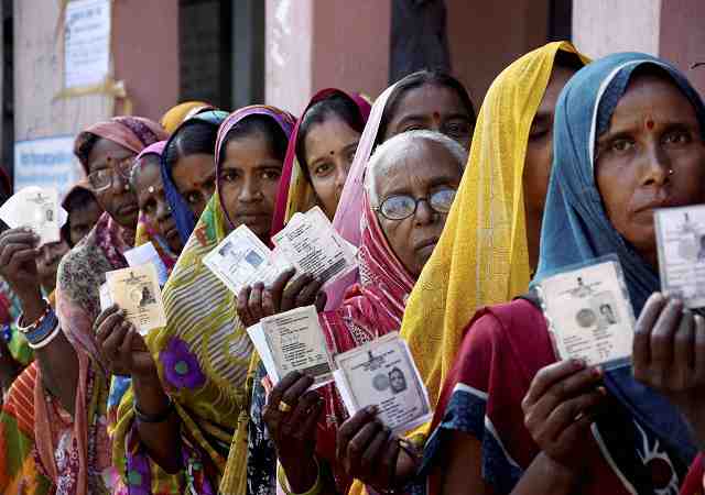 Uttar Pradesh: Polling for final phase of civic body polls begin
