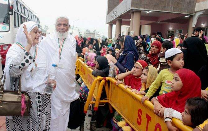Mixed response among UP's Muslim leaders on Haj subsidy revocation