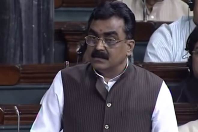 Congress can’t accept any govt that isn't run by a particular family: BJP's Rakesh Singh