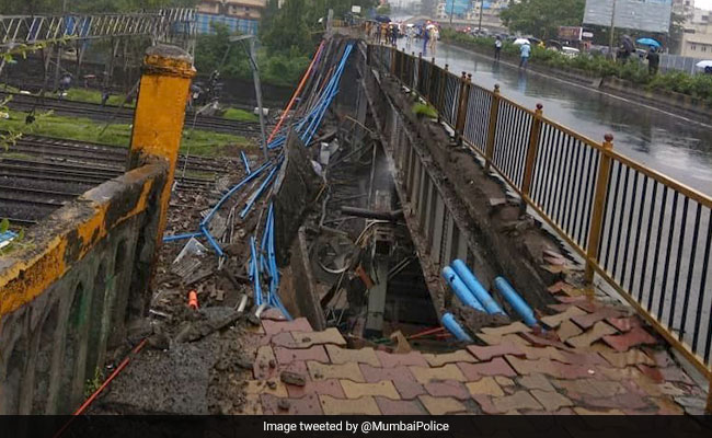 Gokhale bridge collapses due to heavy rainfall