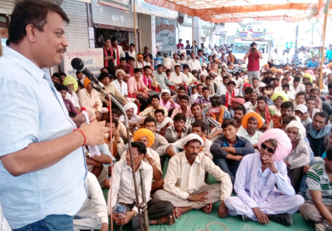 Madhya Pradesh: Congress MLA Umang Singhar puts forward Tribal and farmer’s demand