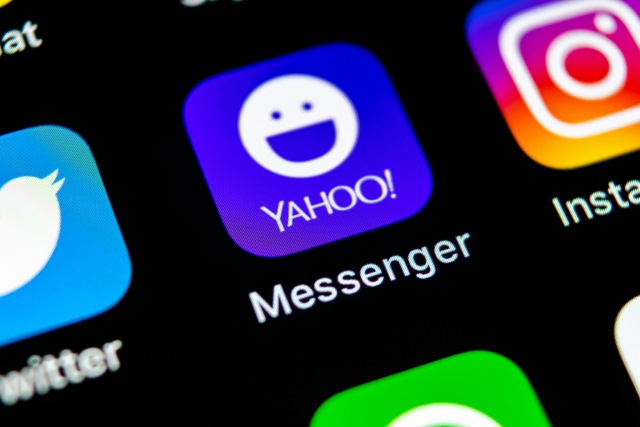 20 year old Yahoo Messenger shuts down today