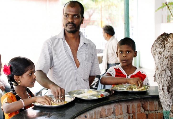 Bengaluru: Indira canteens served 6 crore meals in 11 months
