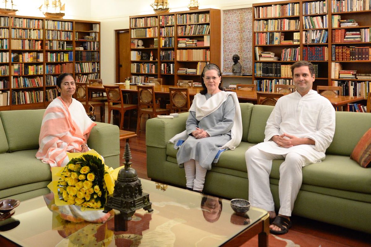 CM Mamata meets Sonia Gandhi, Rahul Gandhi to consolidate anti-BJP unity