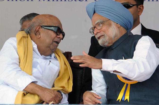Country lost a versatile genius: Manmohan Singh on Karunanidhi's death