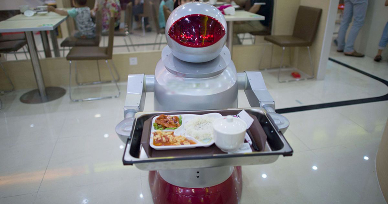 Nepal Restaurant: Where food meets technology, robo-waiters