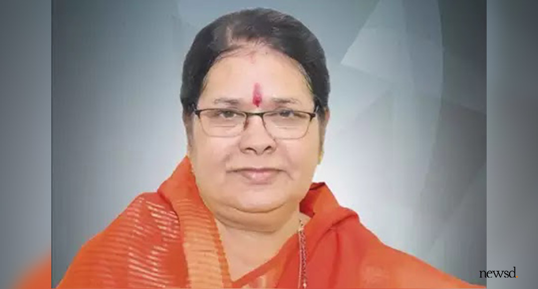 MP: Major blow to BJP, Cabinet Minister Padma Shukla resigns, joins Congress