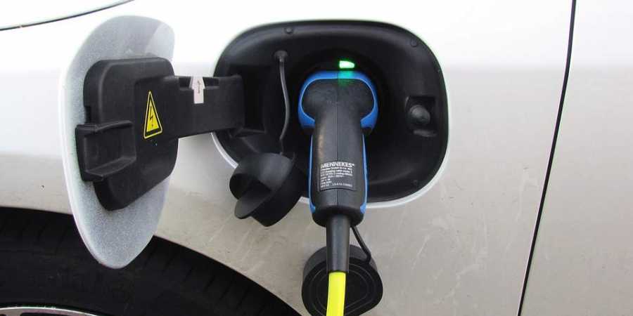 Delhi: Charging stations for e-vehicles inaugurated in Dwarka