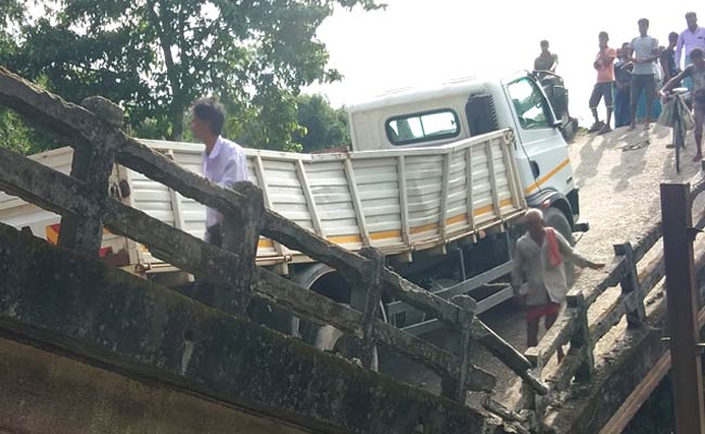 Another bridge collapses in Darjeeling district of West Bengal