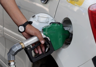 Petrol, diesel prices down for fourth successive day