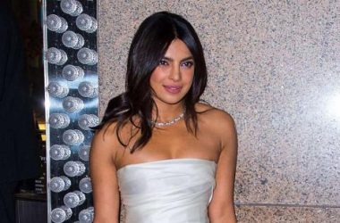 Did Priyanka Chopra wear $1 Million worth of Tiffany's jewellery on her bridal shower?