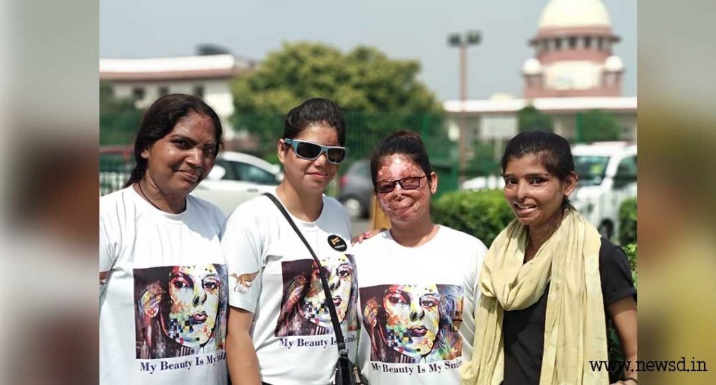 Sheroes Hangout Cafe Lucknow: SC gives stay order of 9 months to the acid attack survivors