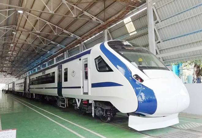 10 things to know about India's first engineless train, T-18