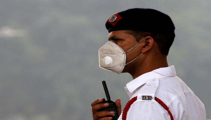 Protect yourself in Delhi with these 5 Anti pollution masks