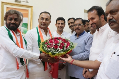 Karnataka has rejected BJP's negative politics, say JD-S, Congress