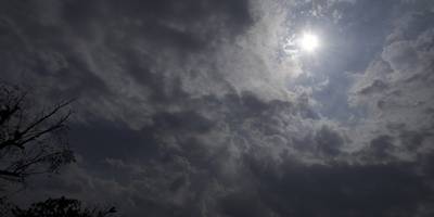 Cloud cover warms up Kashmir