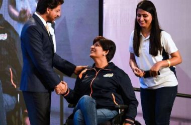 Shah Rukh Khan donates 50 wheelchairs on International Day Of Persons With Disabilities