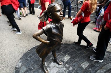 'Fearless Girl' statue relocated to NY Stock Exchange
