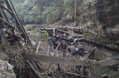Dehradun: 2 dead, 3 injured as bridge collapses in Garhi cantonment