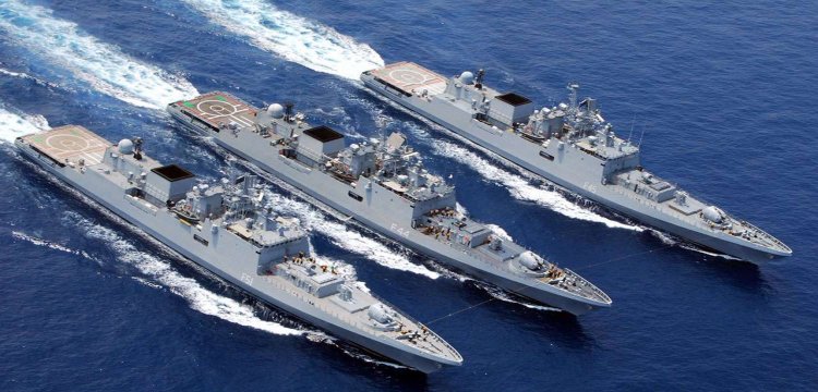 Indian fleet draw appreciation on Navy Day