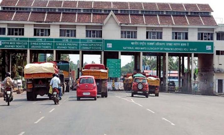 Telangana waives toll tax for voters heading to native places