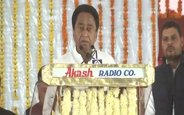 Kamal Nath takes oath as MP CM, ends 15-year-old BJP rule