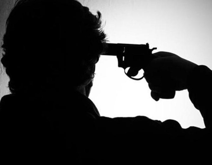 Madhya Pradesh: Drunk man shoots self after father denies car keys