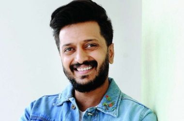 “Please don’t be misled: Riteish Deshmukh quashes claim of “availing loan waivers meant for farmers”