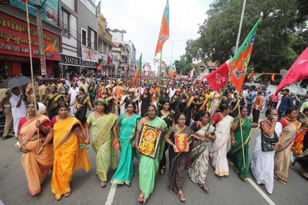 Amidst Sabarimala row, 4 BJP leaders resign; Likely to join Left Front