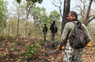 CRPF officer died fighting Maoists