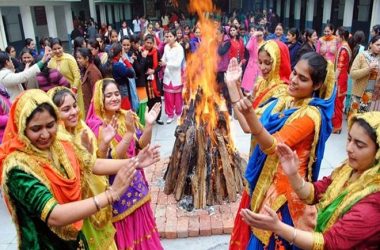 Lohri 2019 Date Importance, Significance, History, Shubh Muhurat, Pooja Vidhi of Lohri Hindu Festivals in India