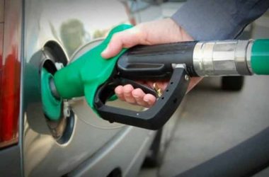 Karnataka hikes tax on petrol, diesel by 2 per cent
