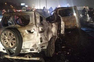 Delhi: 3 burn to death, 2 injured after car collision at Anand Vihar