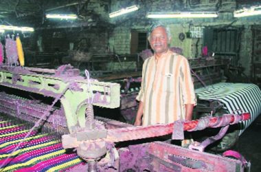Gaya Murder: Protest intensifies as 45,000 weavers go on strike